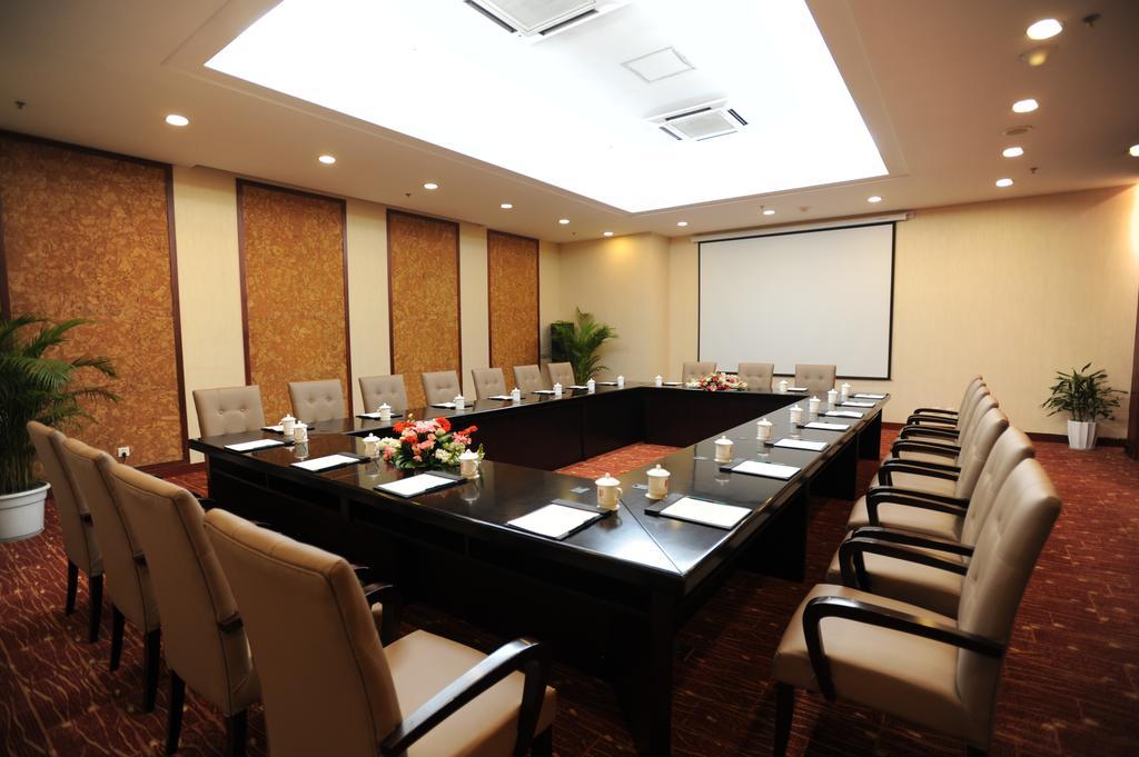 Kunming Jinjiang Hotel Exterior photo
