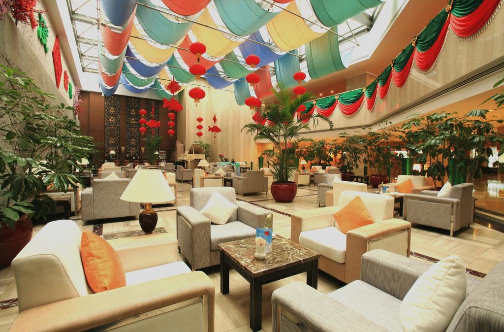 Kunming Jinjiang Hotel Exterior photo